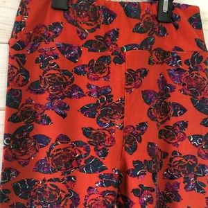 Lularoe leggings Tomato Red Mosaic Flower One size
